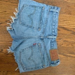 levi’s jean shorts